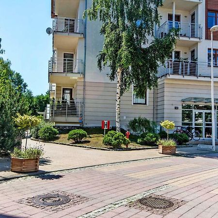 Ascot - Neptun Park By Oneapartments Гданск Екстериор снимка