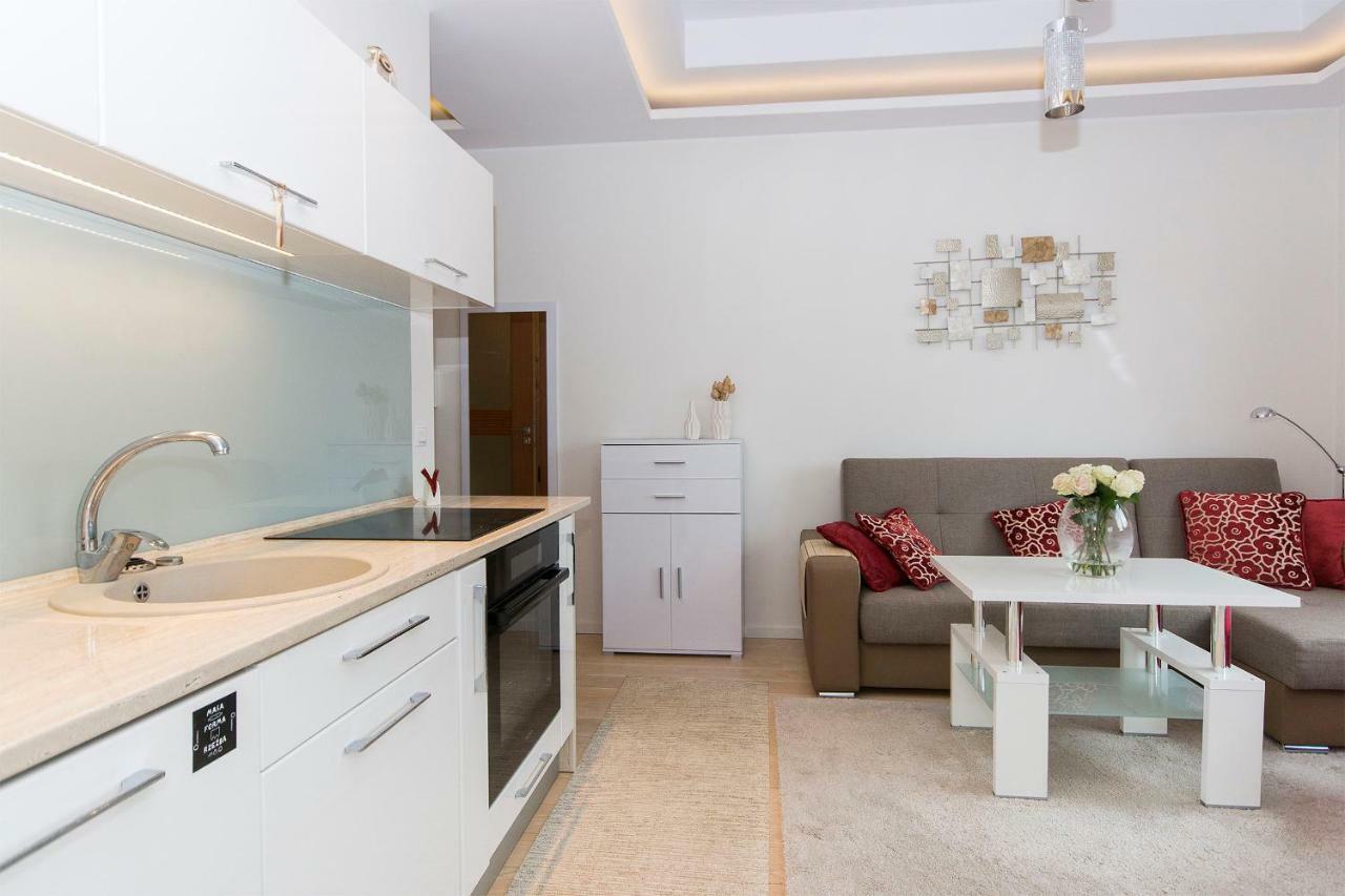 Ascot - Neptun Park By Oneapartments Гданск Екстериор снимка